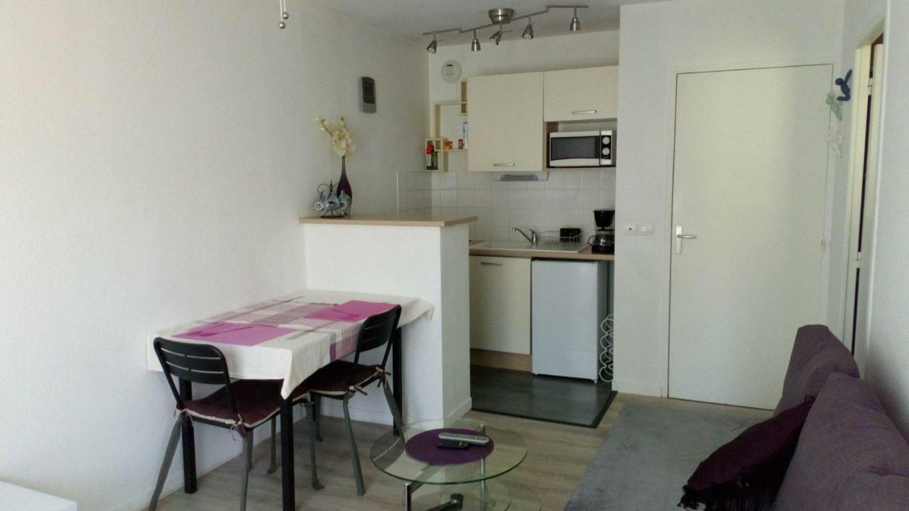 Appartement De 30M2 Dans Residence A Proximite D'Honfleur Équemauville Exterior foto